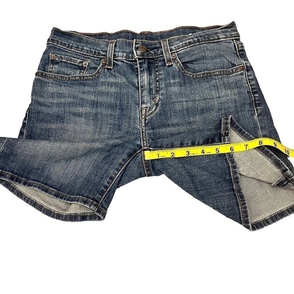 LEVI’S Mid-Rise Mid-Length Slim Fit Jean Shorts Denim Light Wash Cut Offs - Picture 12 of 12